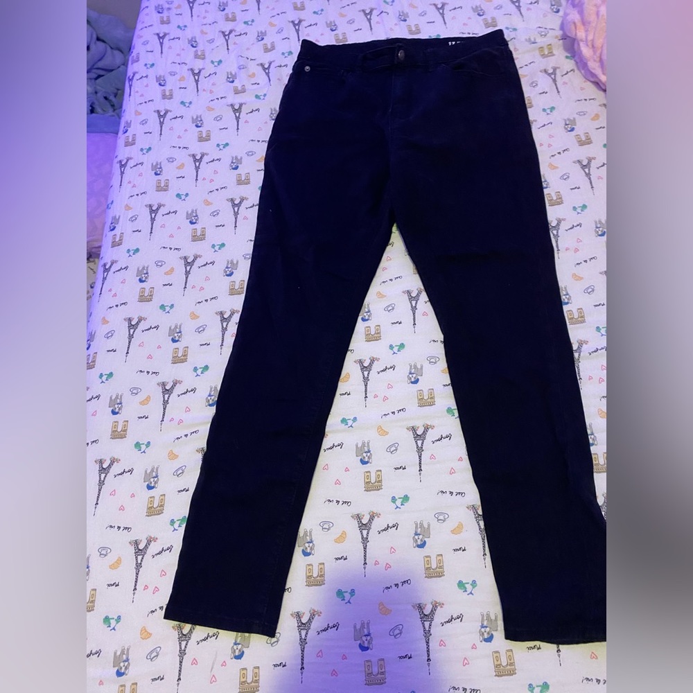 Black Uniform Jeans. Size: 13 High Rise Skinny. Never Worn and Washed. No tags.